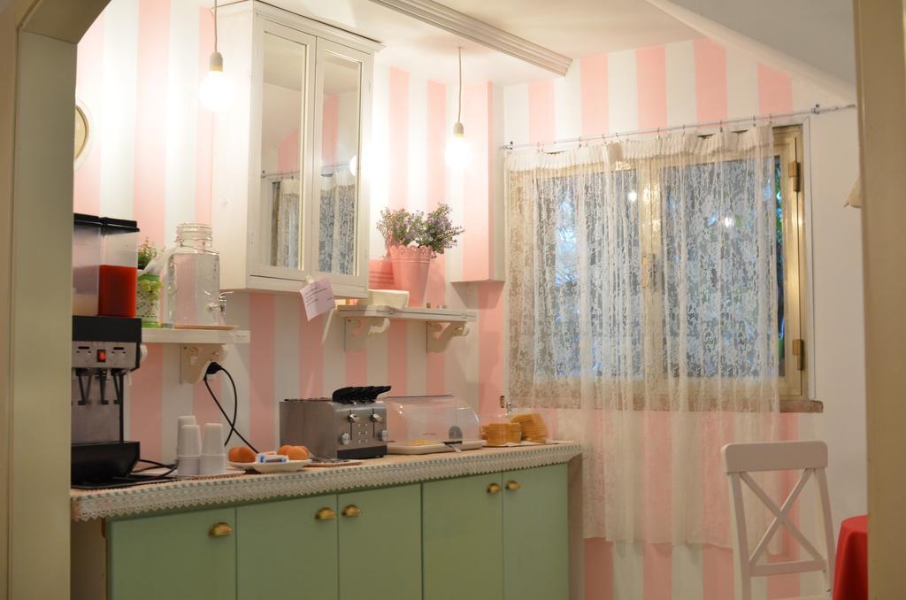 Hotel Tre Stelle リミニ エクステリア 写真